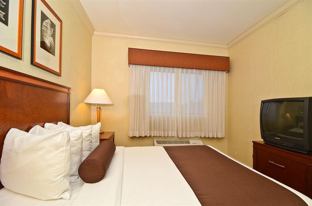 Best Western Plus All Suites Inn Санта Круз Стая снимка